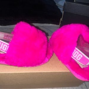 Worn twice in great condition!!!! Toddler size